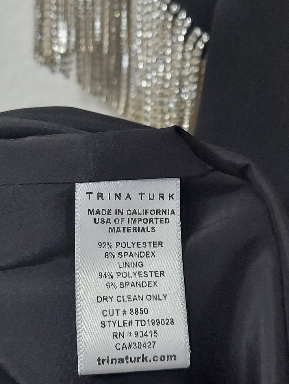 NWT Trina Turk Hinoki Black Sheath Dress with Fringe Sleeve Detail Size 12 - Picture 7 of 7